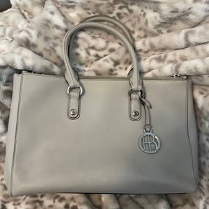 Henri Bendel purse